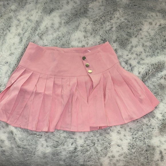Just like a butterfly pink skirt set two piece pleated skirt and adjustable top - Picture 5 of 6